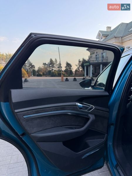 Внедорожник / Кроссовер Audi e-tron 2020 в Львове