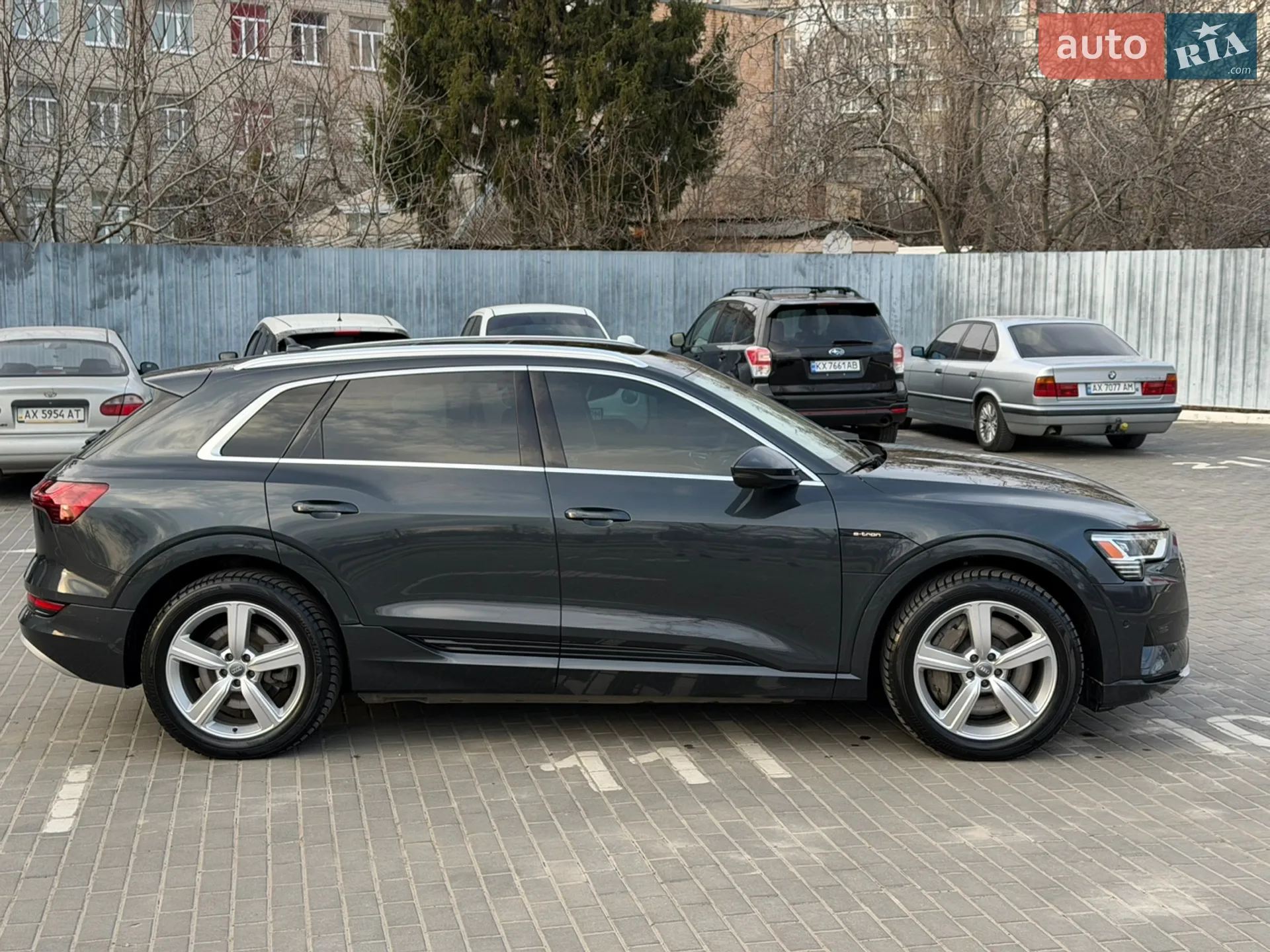 2019 Audi e-tron - мініатюра 4