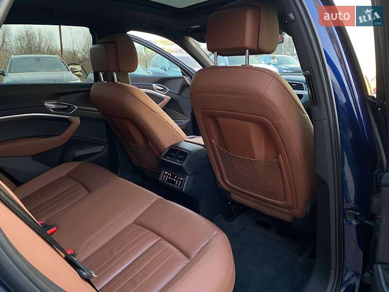 Внедорожник / Кроссовер Audi e-tron 2020 в Львове