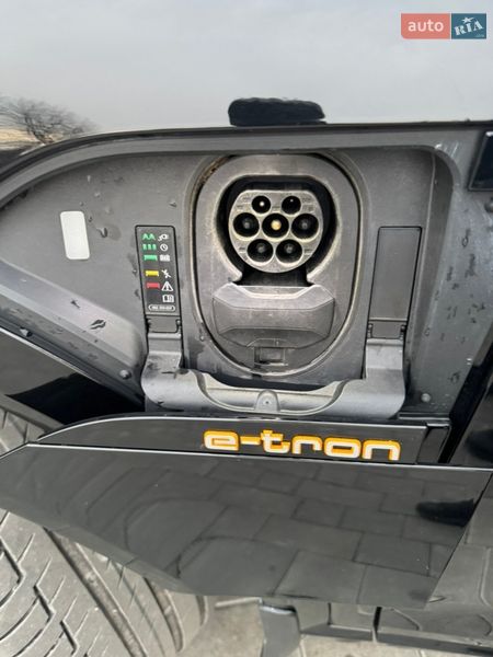 Позашляховик / Кросовер Audi e-tron 2019 в Луцьку