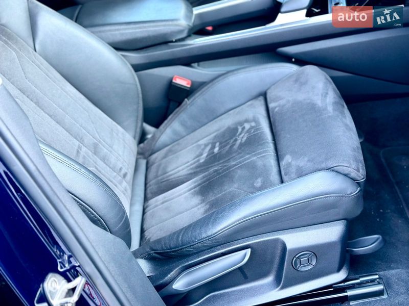 Внедорожник / Кроссовер Audi e-tron 2019 в Киеве фото 46 Внедорожник / Кроссовер Audi e-tron 2019 в Киеве