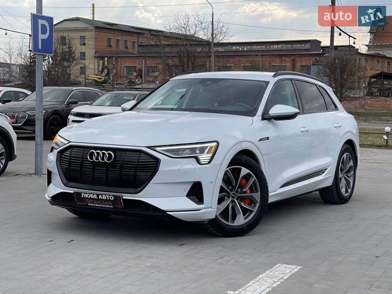 Audi e-tron 2021