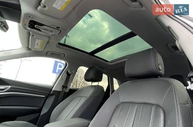 Внедорожник / Кроссовер Audi e-tron 2021 в Львове
