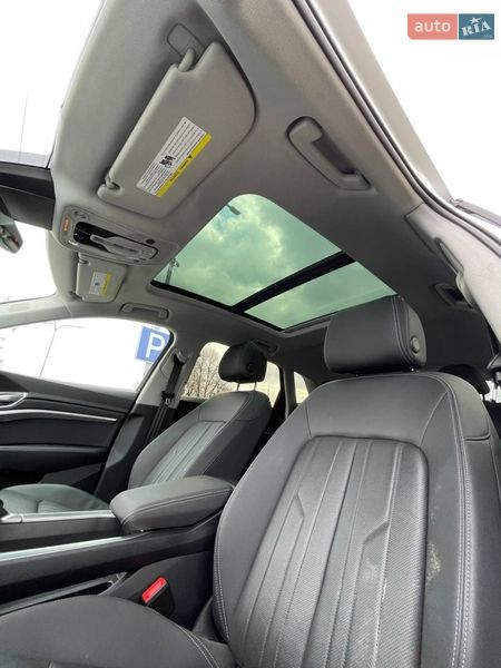 Внедорожник / Кроссовер Audi e-tron 2021 в Львове