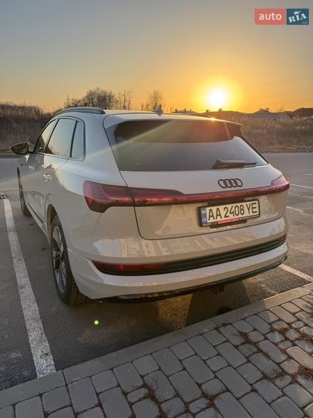 Внедорожник / Кроссовер Audi e-tron 2021 в Виннице
