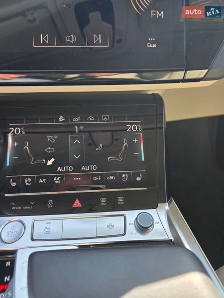 Внедорожник / Кроссовер Audi e-tron 2020 в Киеве фото 6 Внедорожник / Кроссовер Audi e-tron 2020 в Киеве