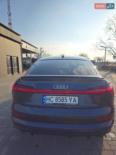Позашляховик / Кросовер Audi e-tron 2021 в Радехові фото 8 Позашляховик / Кросовер Audi e-tron 2021 в Радехові