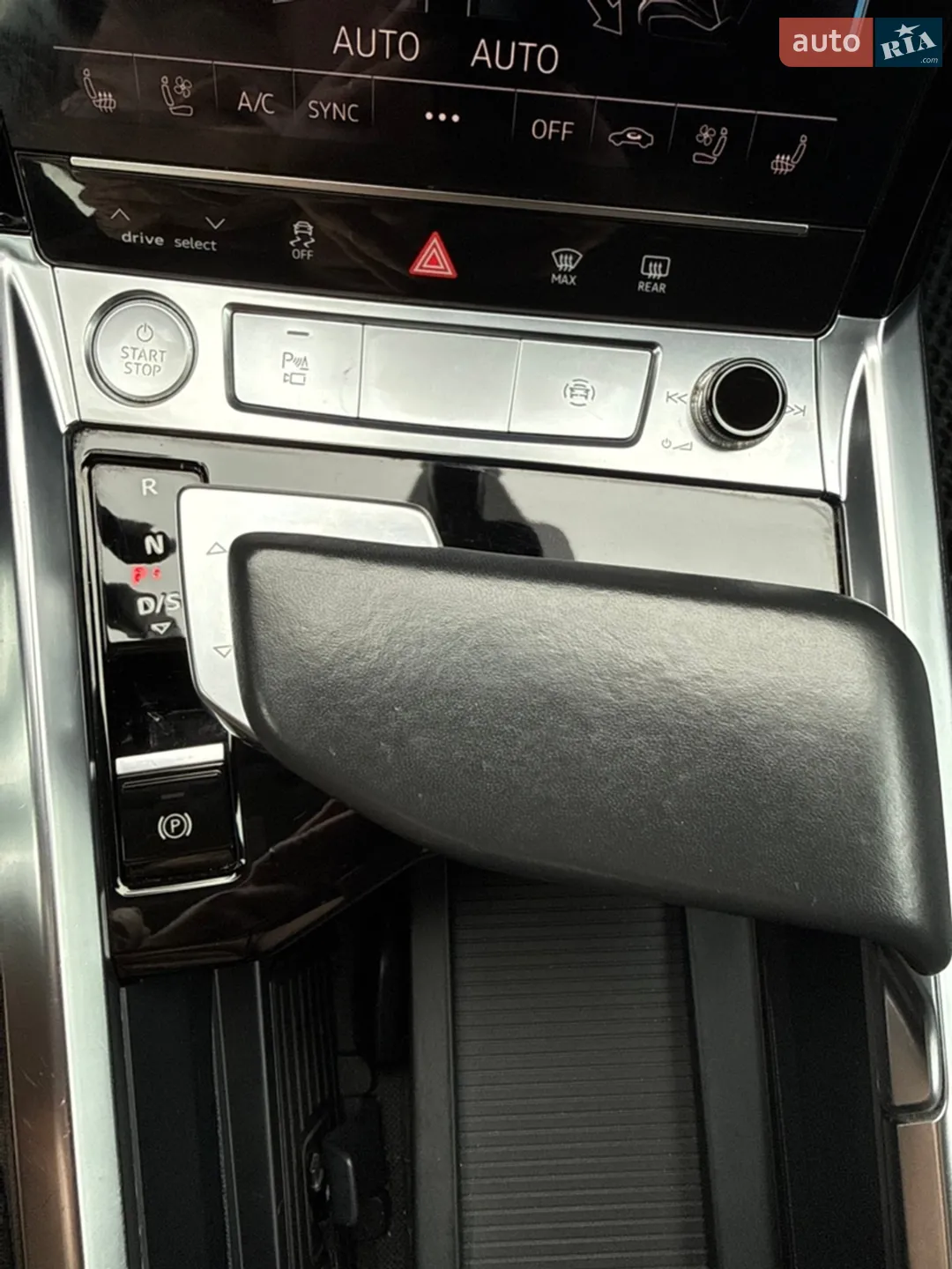 2019 Audi e-tron - мініатюра 30