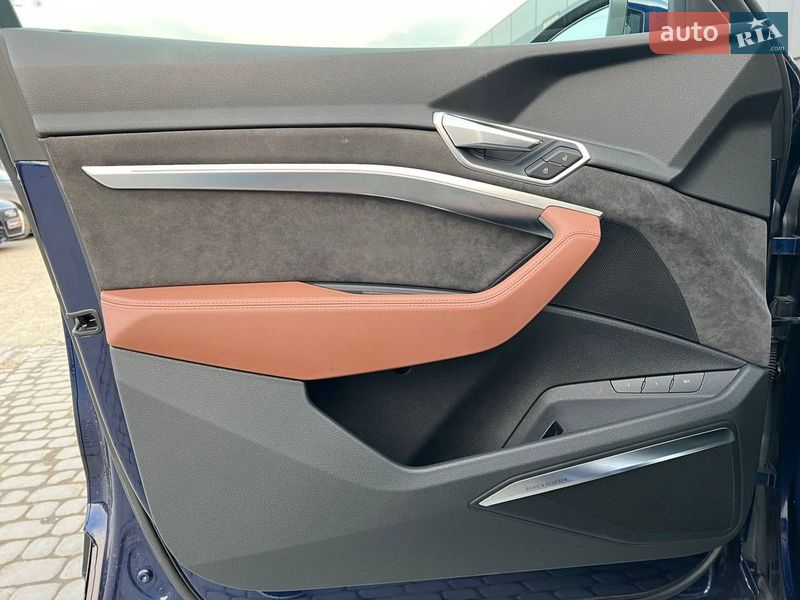 Внедорожник / Кроссовер Audi e-tron 2022 в Львове фото 16 Внедорожник / Кроссовер Audi e-tron 2022 в Львове