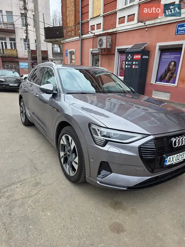 Audi e-tron 2020