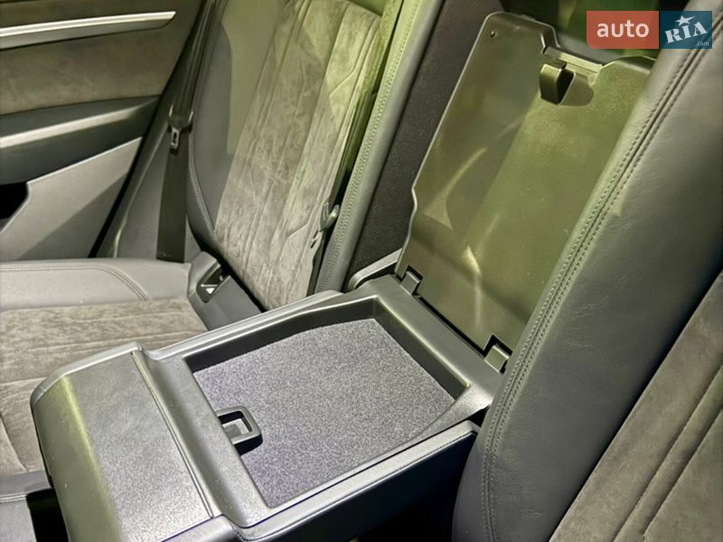 Внедорожник / Кроссовер Audi e-tron 2020 в Тернополе