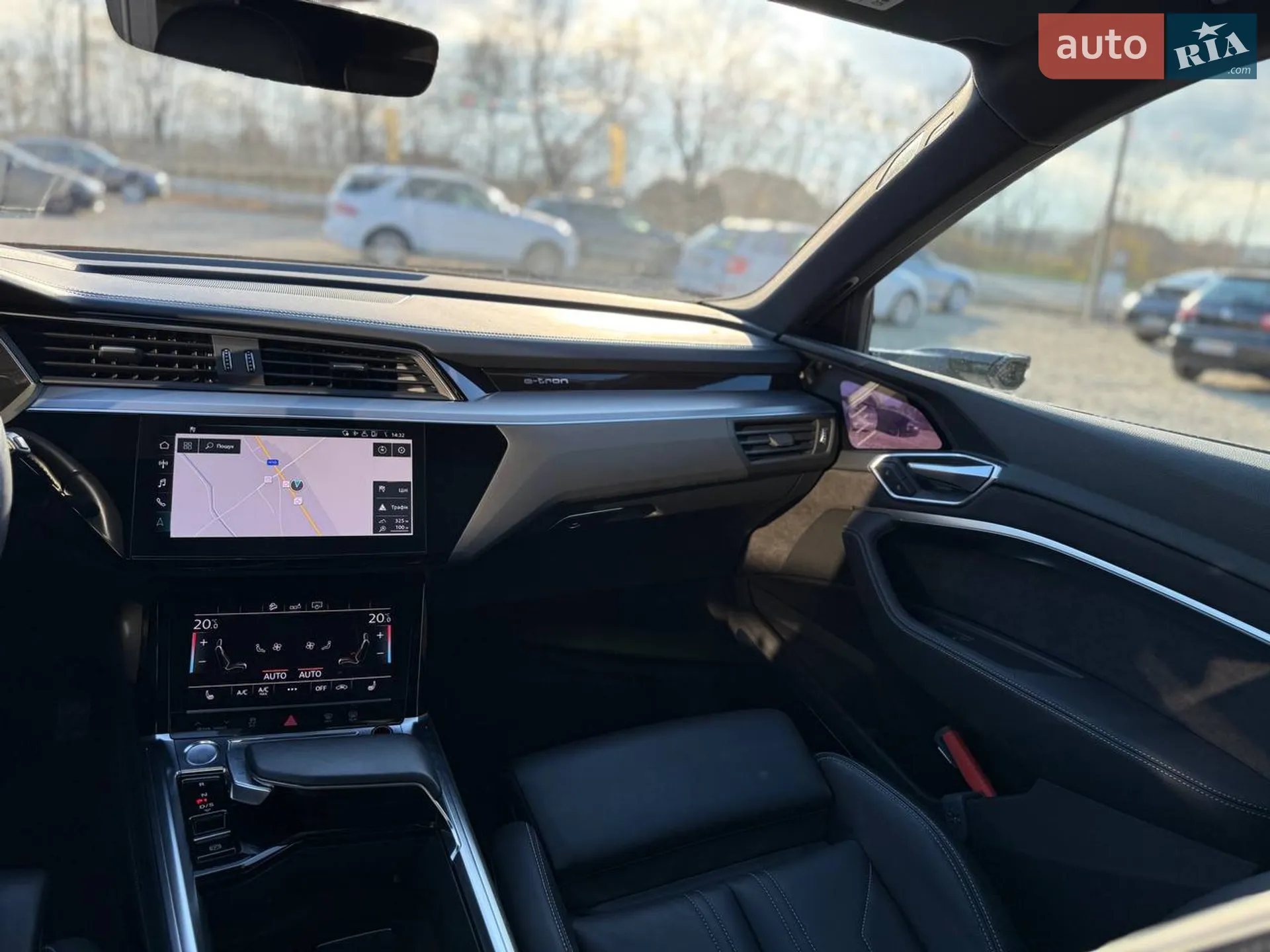2019 Audi e-tron - мініатюра 25