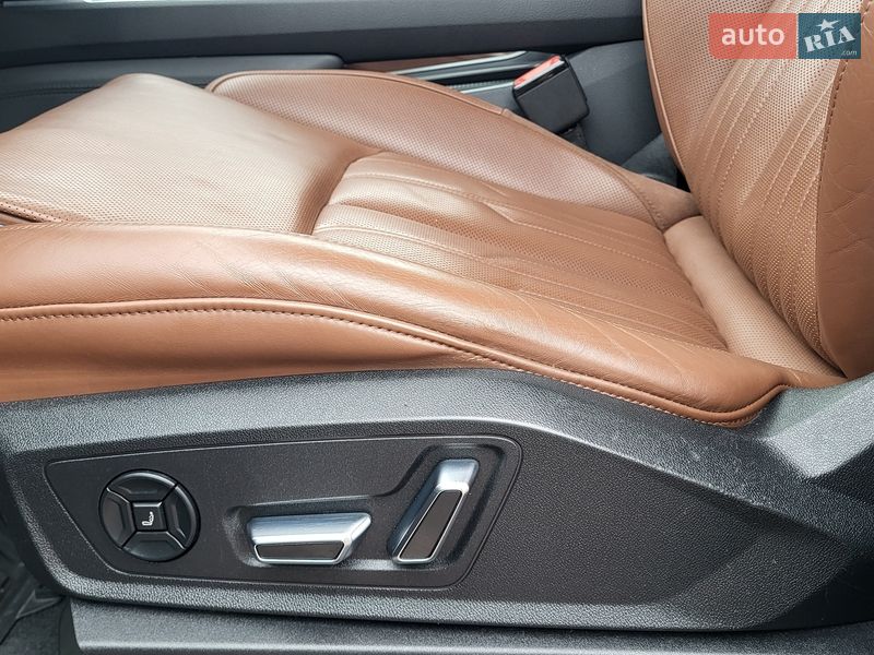 Позашляховик / Кросовер Audi e-tron 2019 в Полтаві