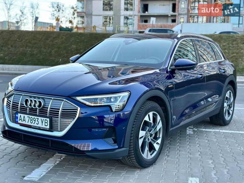 Внедорожник / Кроссовер Audi e-tron 2019 в Киеве фото Внедорожник / Кроссовер Audi e-tron 2019 в Киеве