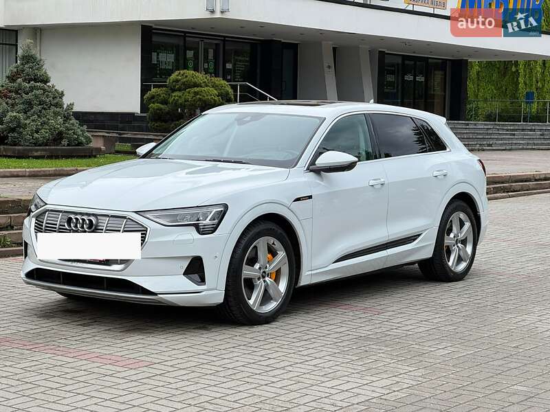 Позашляховик / Кросовер Audi e-tron 2021 в Тернополі фото 3 Позашляховик / Кросовер Audi e-tron 2021 в Тернополі
