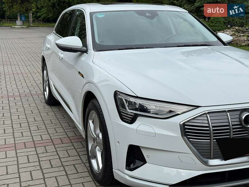 Позашляховик / Кросовер Audi e-tron 2021 в Тернополі фото 6 Позашляховик / Кросовер Audi e-tron 2021 в Тернополі