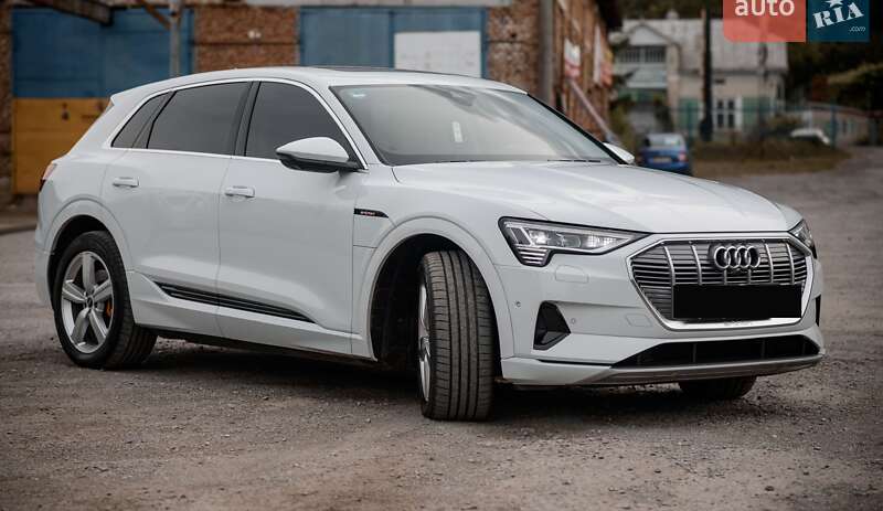 Позашляховик / Кросовер Audi e-tron 2021 в Тернополі фото 10 Позашляховик / Кросовер Audi e-tron 2021 в Тернополі