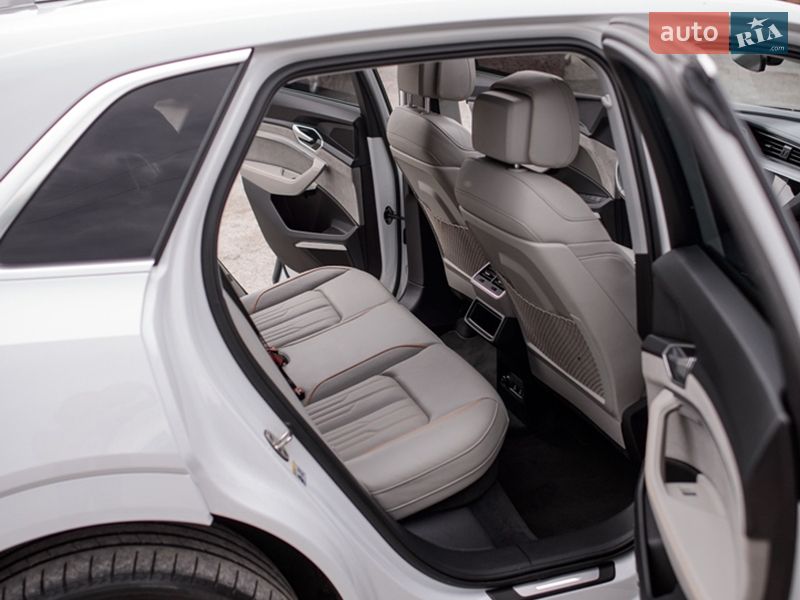 Позашляховик / Кросовер Audi e-tron 2021 в Тернополі фото 94 Позашляховик / Кросовер Audi e-tron 2021 в Тернополі