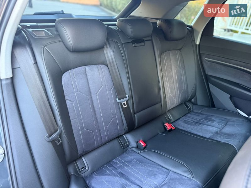 Внедорожник / Кроссовер Audi e-tron 2020 в Тернополе фото 26 Внедорожник / Кроссовер Audi e-tron 2020 в Тернополе