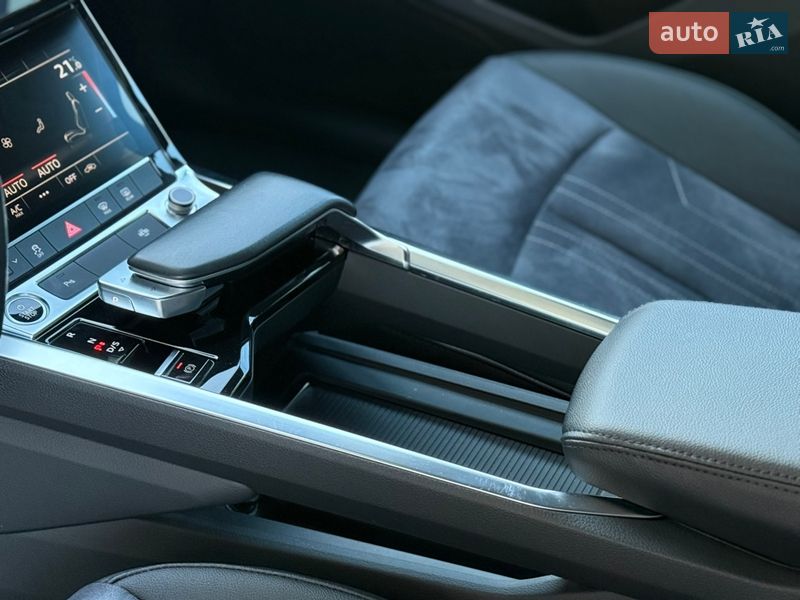 Внедорожник / Кроссовер Audi e-tron 2020 в Тернополе фото 47 Внедорожник / Кроссовер Audi e-tron 2020 в Тернополе