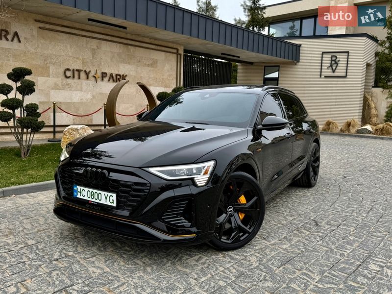 Позашляховик / Кросовер Audi e-tron 2019 в Львові