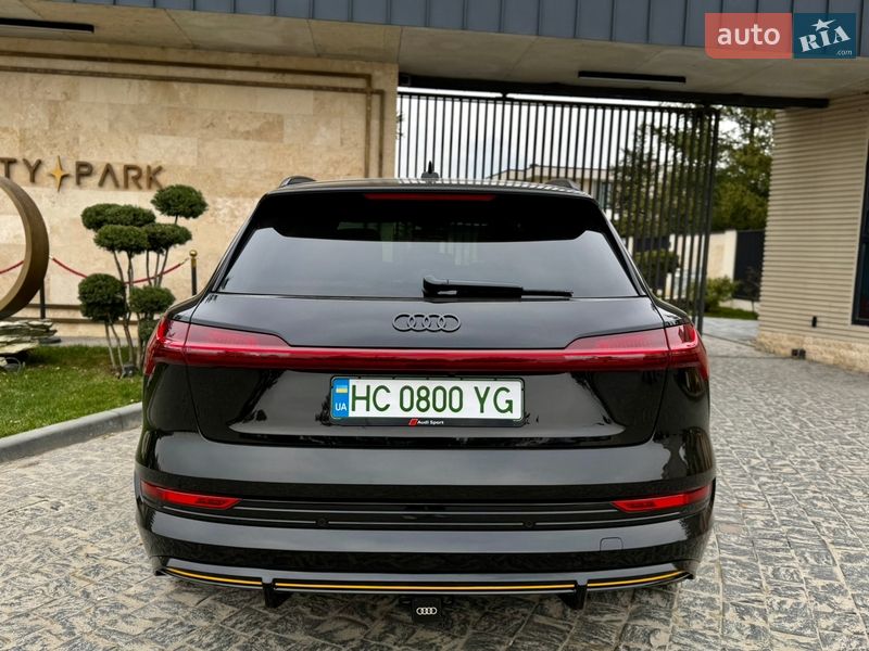 Позашляховик / Кросовер Audi e-tron 2019 в Львові