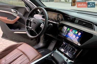 Позашляховик / Кросовер Audi e-tron 2019 в Львові