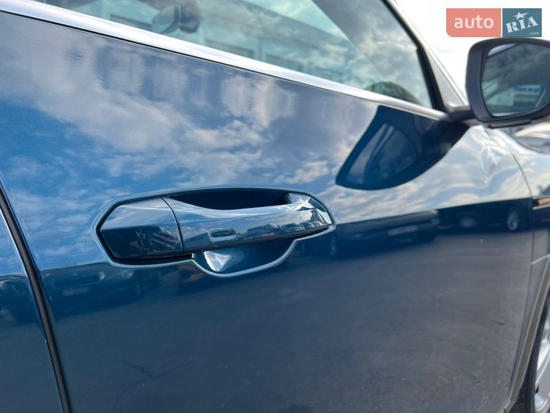 Внедорожник / Кроссовер Audi e-tron 2020 в Киеве фото 14 Внедорожник / Кроссовер Audi e-tron 2020 в Киеве