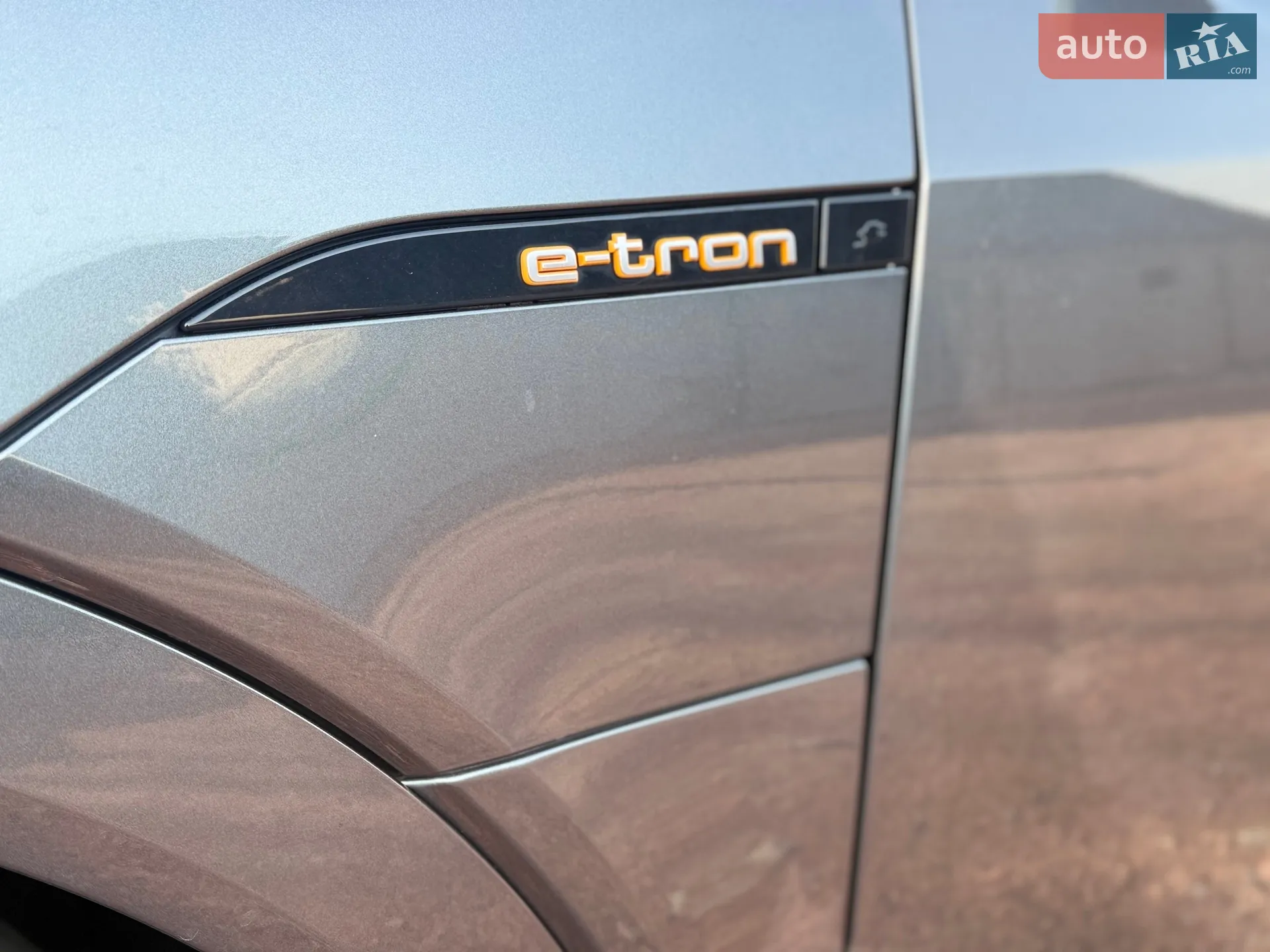 2021 Audi e-tron - мініатюра 14