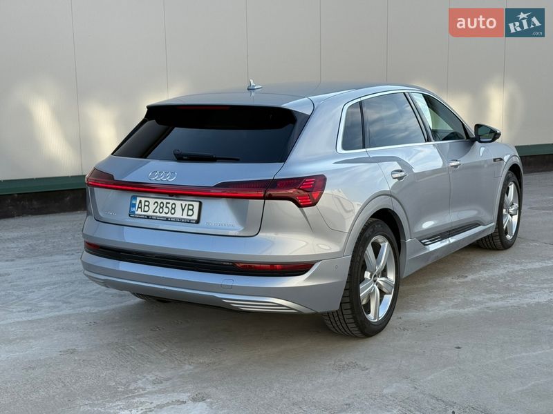 Внедорожник / Кроссовер Audi e-tron 2021 в Виннице