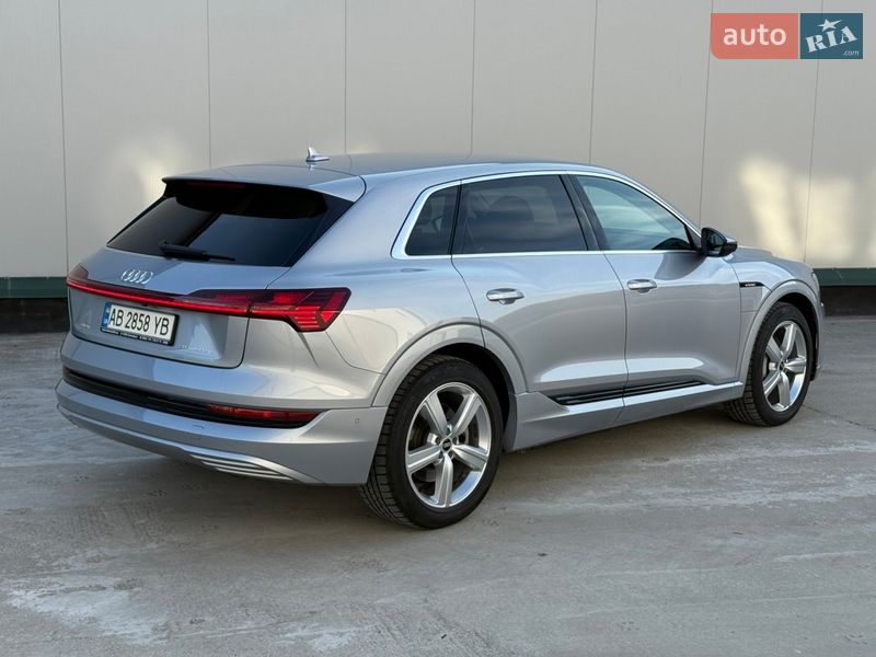 Внедорожник / Кроссовер Audi e-tron 2021 в Виннице
