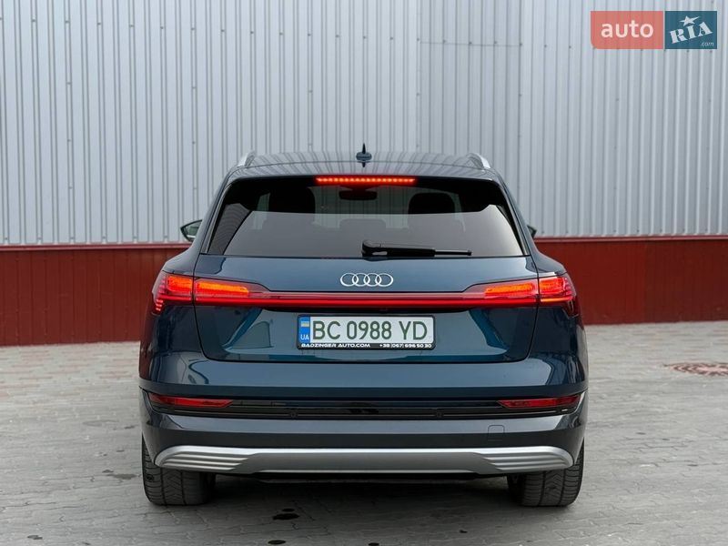 Внедорожник / Кроссовер Audi e-tron 2021 в Городке