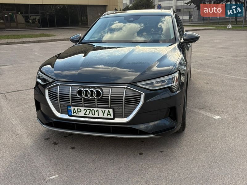 Внедорожник / Кроссовер Audi e-tron 2021 в Запорожье