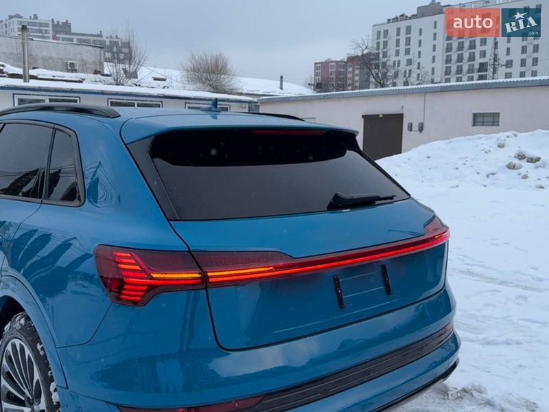 Внедорожник / Кроссовер Audi e-tron 2019 в Львове