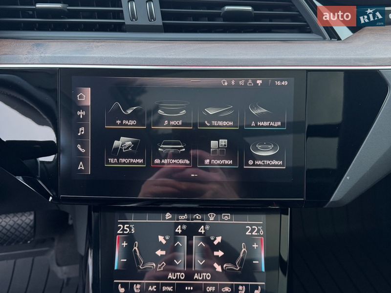 Внедорожник / Кроссовер Audi e-tron 2019 в Львове