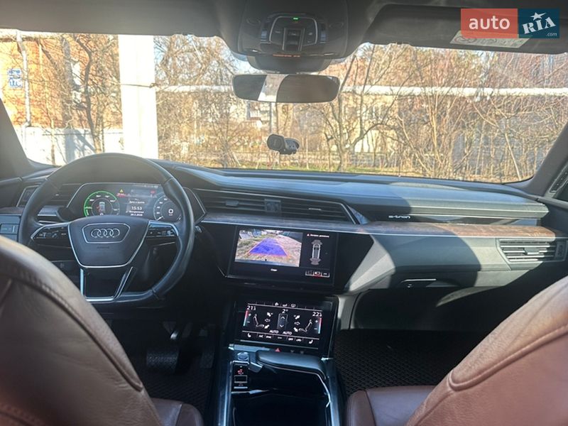 Внедорожник / Кроссовер Audi e-tron 2019 в Харькове фото 55 Внедорожник / Кроссовер Audi e-tron 2019 в Харькове