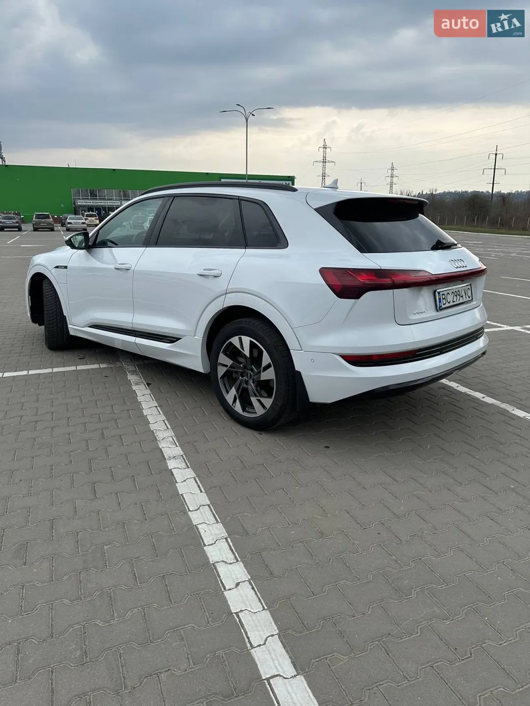 2021 Audi e-tron - мініатюра 6