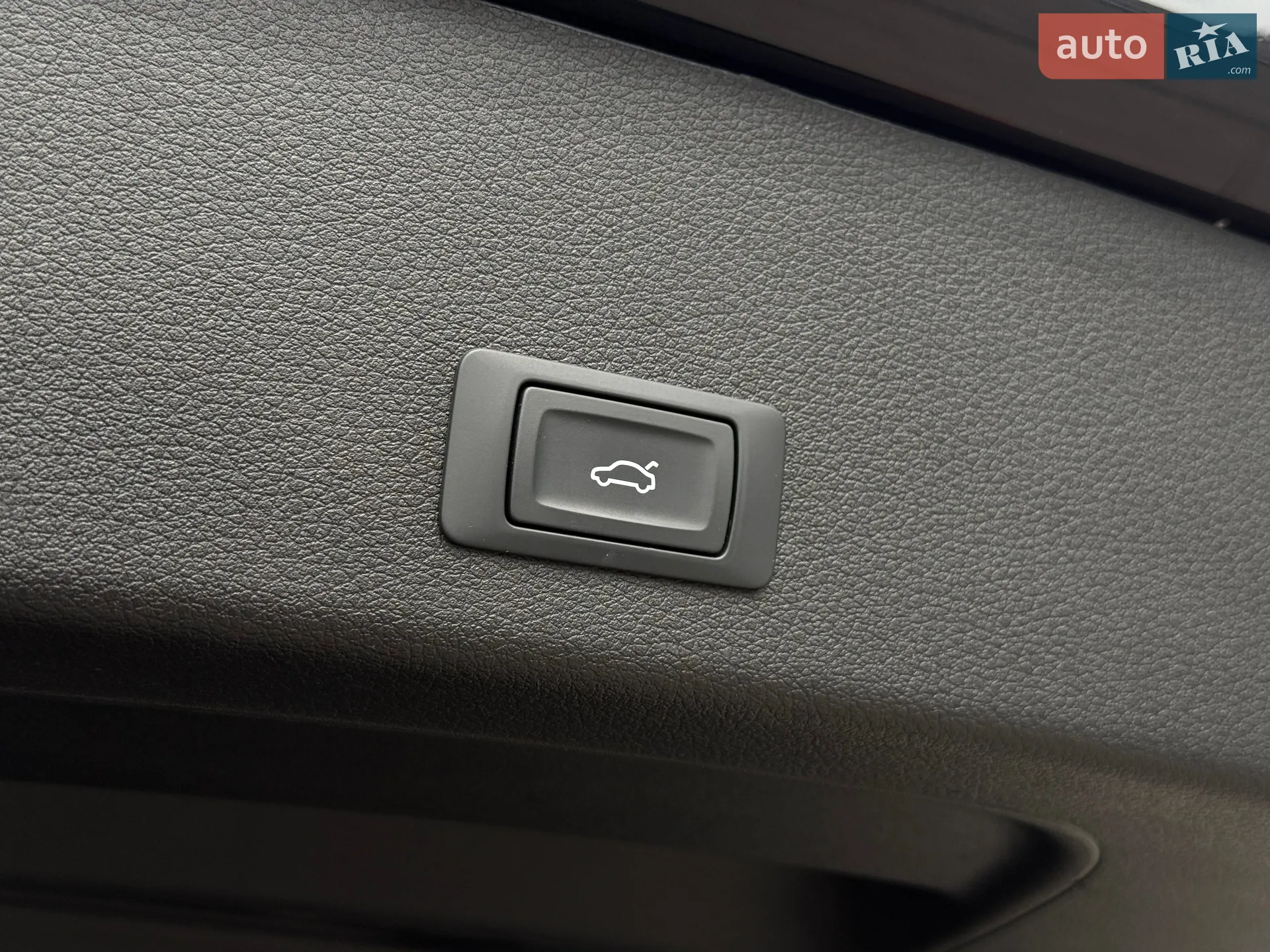 2021 Audi e-tron - мініатюра 25