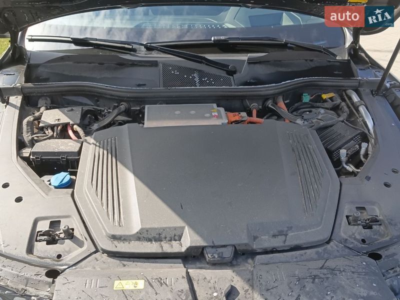 Внедорожник / Кроссовер Audi e-tron 2020 в Киеве фото 9 Внедорожник / Кроссовер Audi e-tron 2020 в Киеве