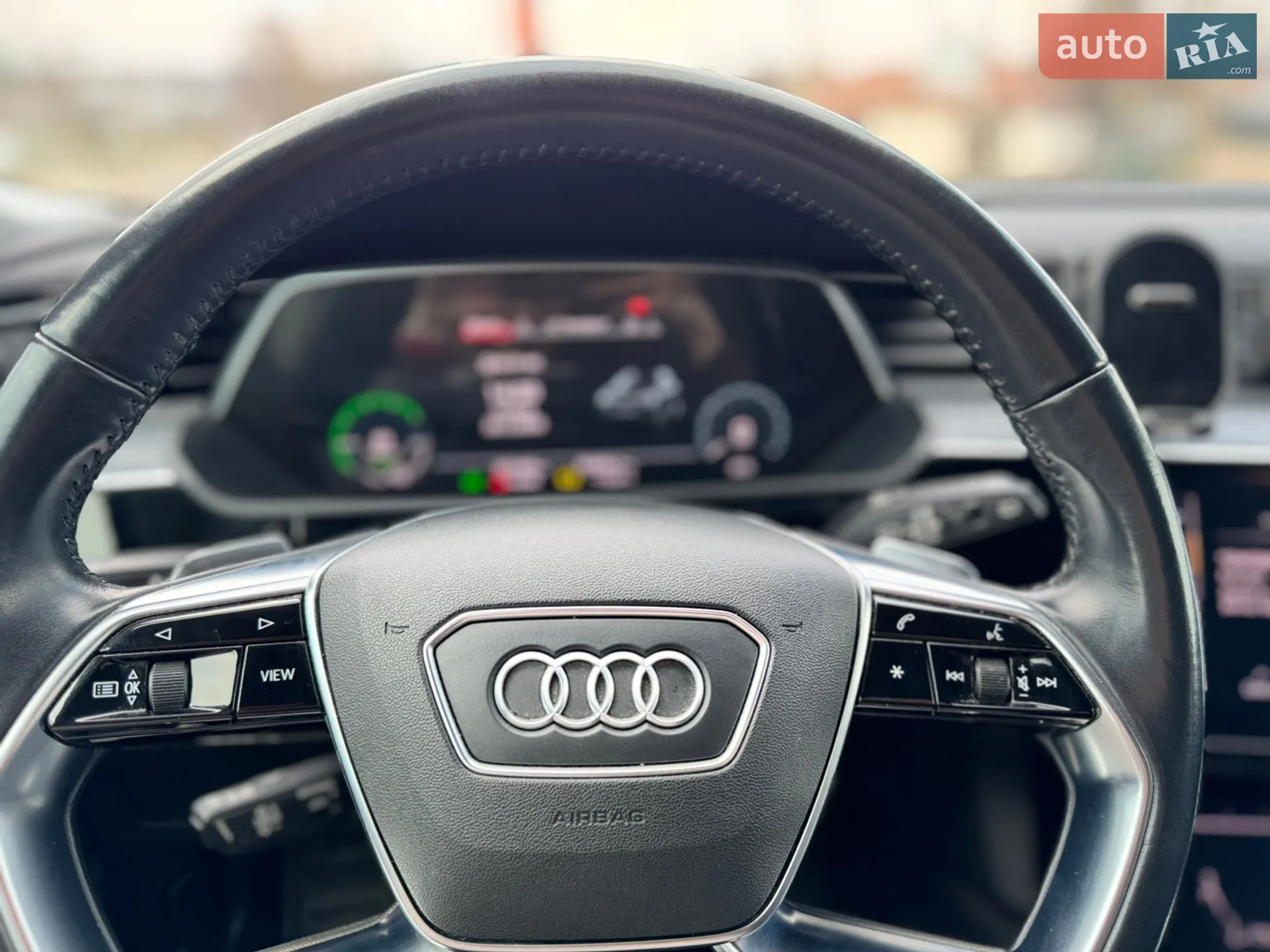 2019 Audi e-tron - мініатюра 13