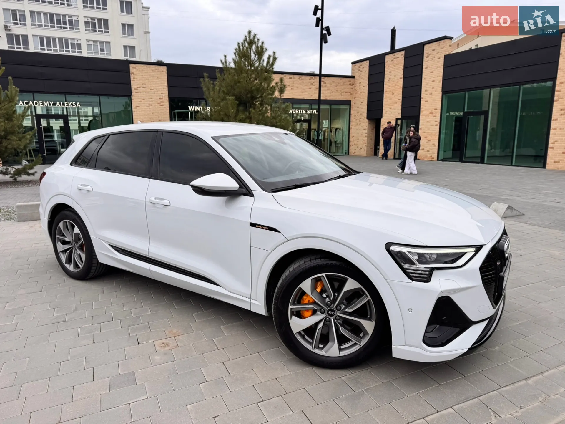 2022 Audi e-tron - мініатюра 21