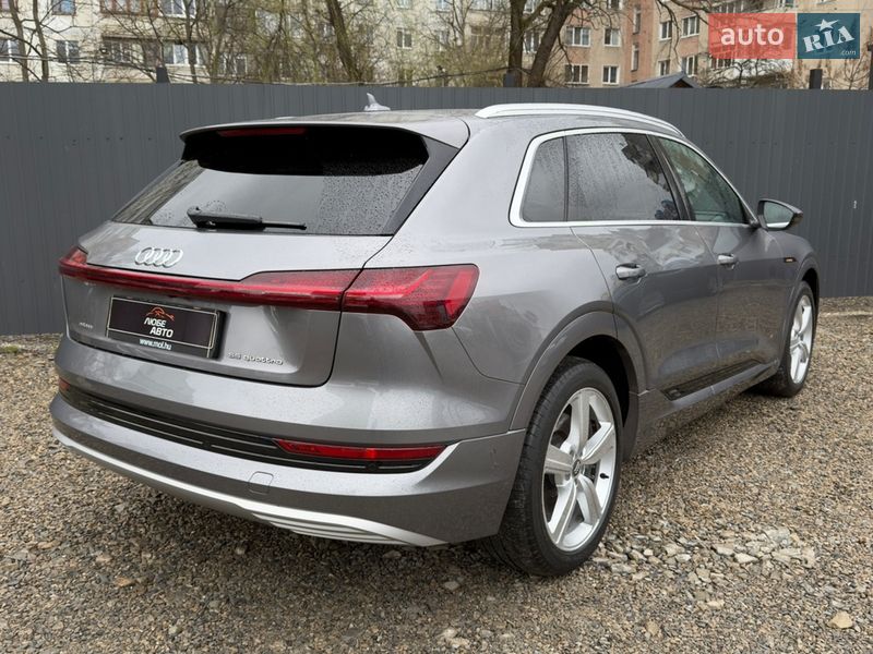 Позашляховик / Кросовер Audi e-tron 2019 в Івано-Франківську фото 9 Позашляховик / Кросовер Audi e-tron 2019 в Івано-Франківську