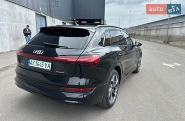 Внедорожник / Кроссовер Audi e-tron 2021 в Киеве