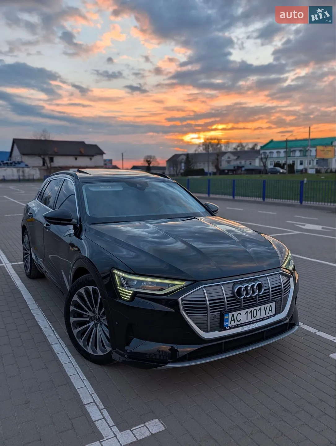 2020 Audi e-tron - мініатюра 4