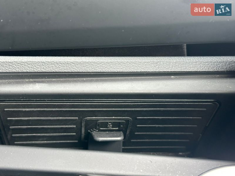 Внедорожник / Кроссовер Audi e-tron 2019 в Ирпене фото 54 Внедорожник / Кроссовер Audi e-tron 2019 в Ирпене