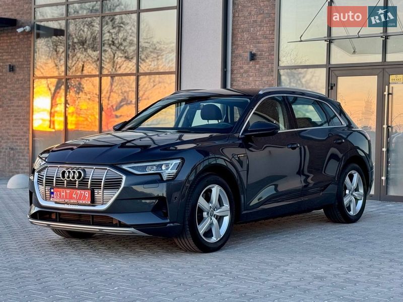 Внедорожник / Кроссовер Audi e-tron 2020 в Киеве фото 5 Внедорожник / Кроссовер Audi e-tron 2020 в Киеве