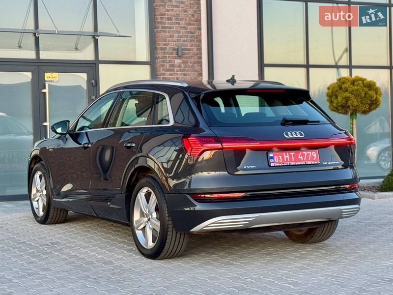 Внедорожник / Кроссовер Audi e-tron 2020 в Киеве фото 13 Внедорожник / Кроссовер Audi e-tron 2020 в Киеве