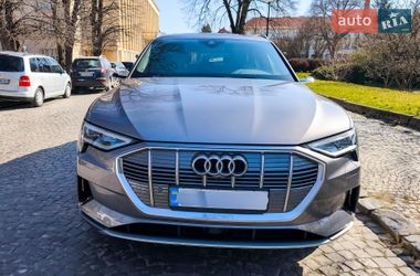 Позашляховик / Кросовер Audi e-tron 2019 в Ужгороді