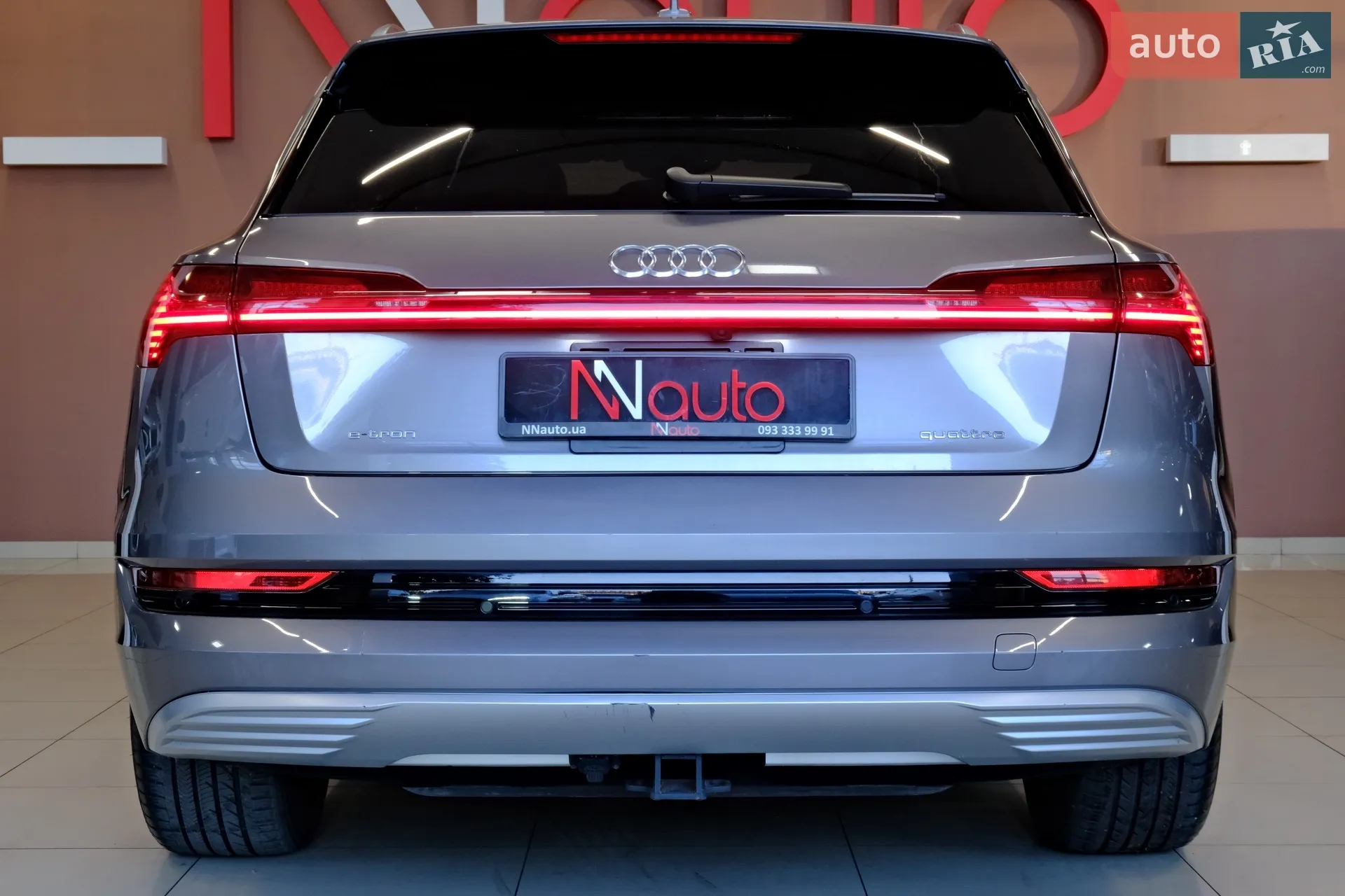 2020 Audi e-tron - мініатюра 21