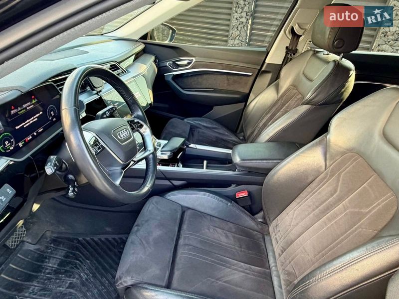 Позашляховик / Кросовер Audi e-tron 2020 в Дрогобичі